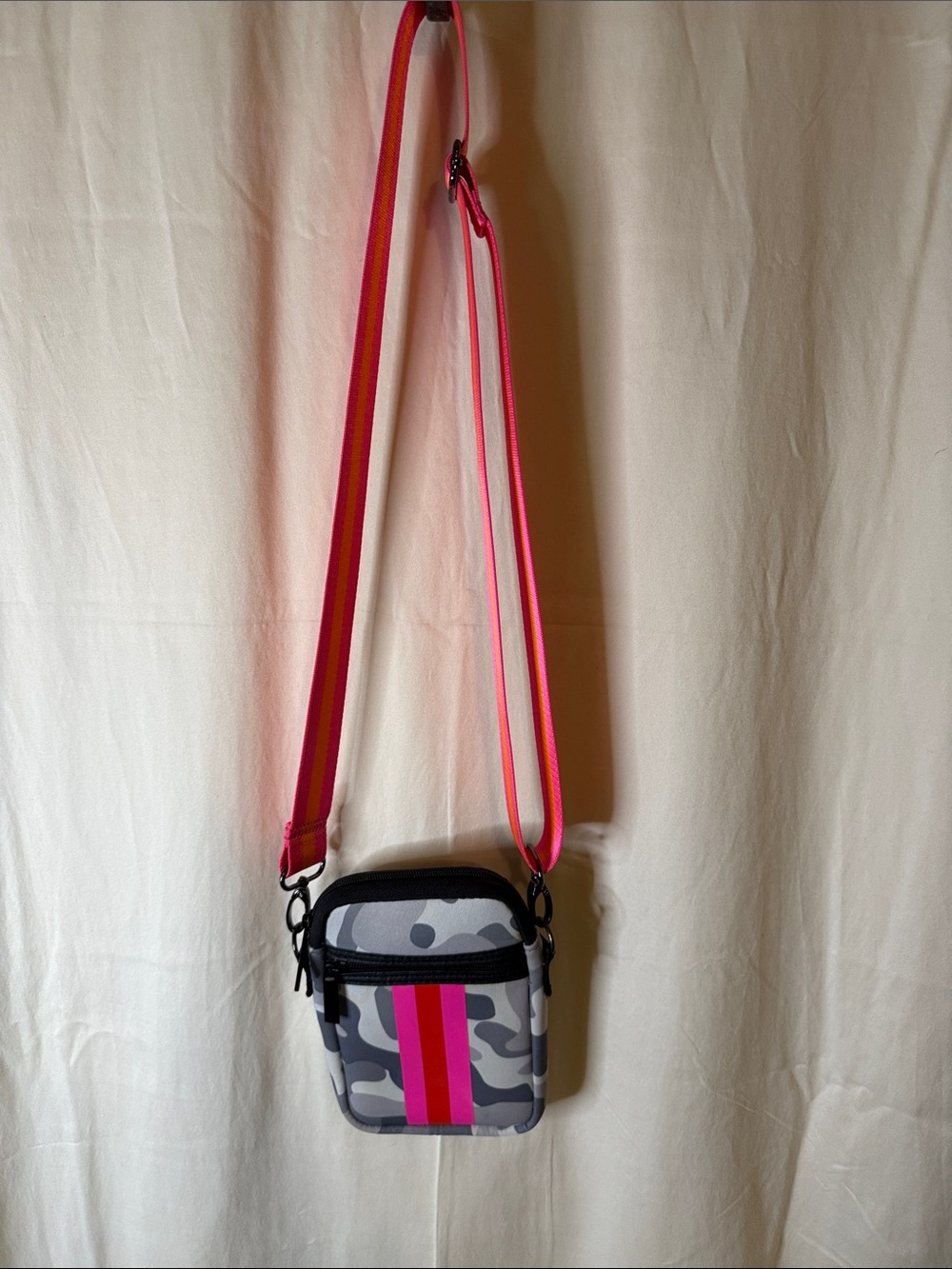 HAUTE SHORE Gray Camo Crossbody with Pink Stripe